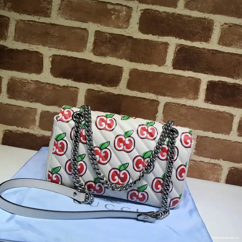 Fashionrepsfam ru 2111YA0005 Bags Gucci 0727